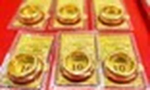 Giá vàng hôm nay "vững như bàn thạch", SJC và nhẫn bảo toàn thành quả sau cú tăng tốc "bung nóc"