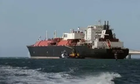 EU đã tìm ra một kẽ hở để tiếp tục mua LNG của Nga mà không bị cấm vận