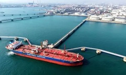 Bị cáo buộc giúp Iran vận chuyển dầu tới Trung Quốc, 4 công ty tại nước đồng minh Trung Đông quan trọng bị Mỹ giáng đòn trừng phạt