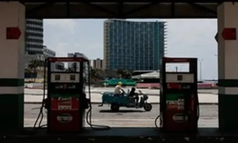 Hơn 700.000 thùng dầu do Nga viện trợ đã dùng hết, bộ trưởng Cuba ra cảnh báo ‘nóng’