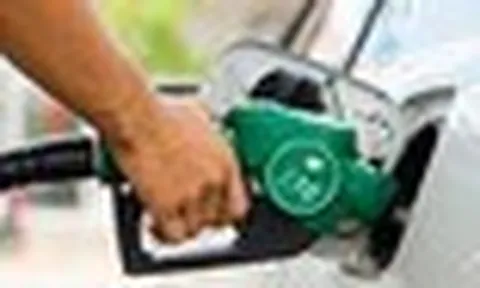 Người tiêu dùng chú ý, đây là những mặt lợi và hại của xăng E10 khi sử dụng cho ô tô