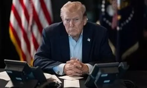 Thượng viện Mỹ thông qua dự luật hạn chế quyền lực của Tổng thống Trump trong cuộc chiến với Iran