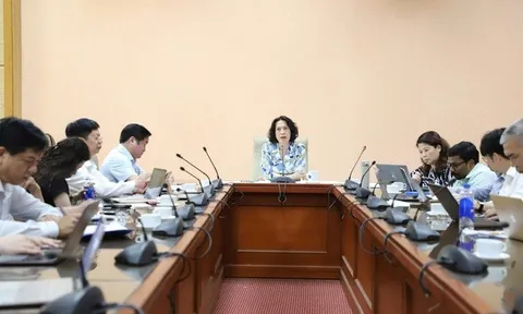 WHO cảnh báo khẩn cấp về dịch Ebola, Bộ Y tế họp bàn ứng phó