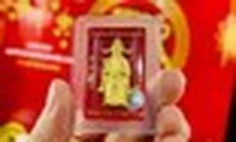 Giá vàng giảm thủng đáy, chuyên gia dự báo bất ngờ