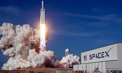 Giấc mơ đưa 1 triệu người lên Sao Hỏa của Elon Musk được nuôi bằng 11 tỷ USD từ một dịch vụ bình dân