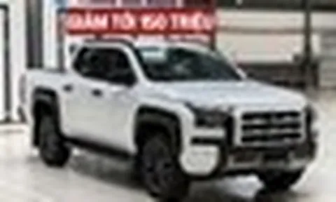 Mitsubishi Triton ‘dọn kho’ giảm giá tới 150 triệu đồng tại đại lý: Bản ‘full’ còn hơn 770 triệu, cạnh tranh Ranger Wildtrak