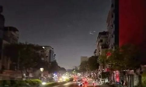 EVN Hà Nội nói gì về việc một số khu vực mất điện giữa đêm?