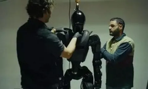 Công ty công nghệ Mỹ thử nghiệm robot hình người trên chiến trường Ukraine