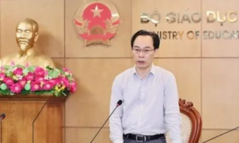 Lượng thí sinh đăng ký thi tốt nghiệp THPT tăng mạnh, gây áp lực lớn