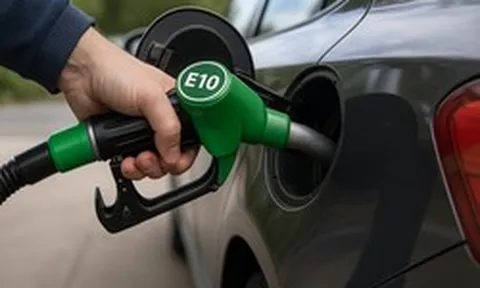 Cứ nói hao xăng nhưng ít ai biết E10 có tác dụng như "thuốc bổ" với xe cộ: Quốc gia này "toàn dân" đều dùng