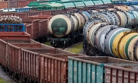 Đang thu về gần nửa tỷ USD từ Nga, một nước EU muốn chấm dứt quan hệ kinh tế với Moscow