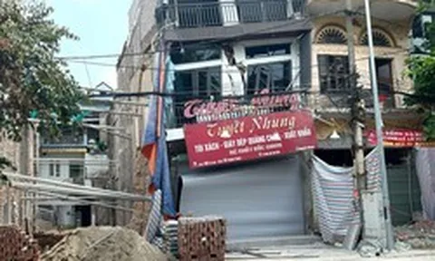 Đào móng khiến nhà hàng xóm nứt toác, nguy cơ sập đổ