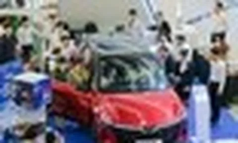 Giảm 600kg, chạy 500km/sạc: Xe mới nhất VinFast có gì mà khiến hơn 12.000 người xuống tiền?