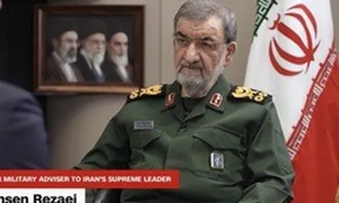 Iran nói về 24 tỉ USD, cảnh báo Mỹ "bước vào hành lang tăm tối"
