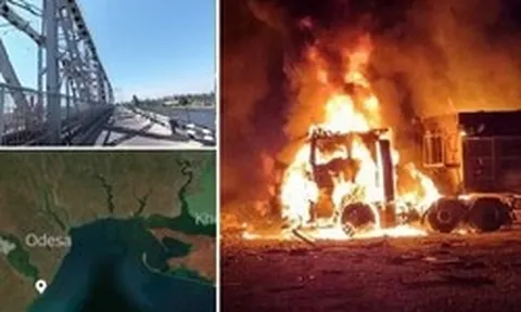 Crimea bị đánh, Nga tấn công dữ dội vào Odessa