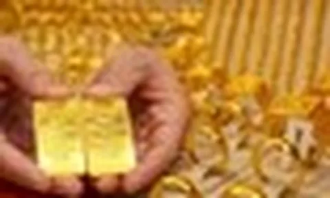 Giá vàng bất ngờ tăng rất mạnh
