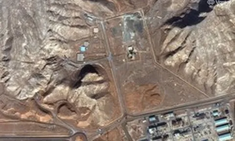 Chiêu độc cản bước Mỹ tiếp cận kho uranium của Iran