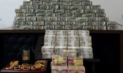 Đột kích tư gia tổng giám đốc nhà máy lọc dầu, tịch thu hơn 300 tỷ đồng tiền mặt chất đống như gạch, 1,5 kg vàng và 40 bất động sản
