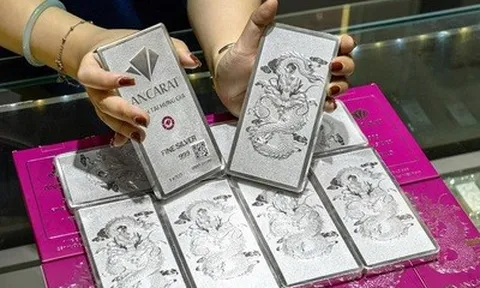 Giá bạc hôm nay (19/6): Giảm mạnh trên diện rộng