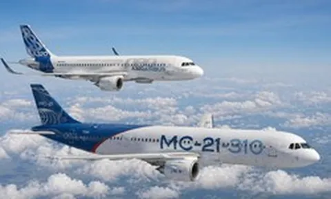 Thế giới vẫn bán tính bán nghi, phi công Nga nhận định "máy bay của chúng tôi tốt hơn cả Boeing và Airbus"