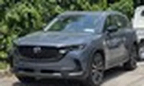 Mazda CX-50 lần đầu lộ diện tại Việt Nam: Bản mâm lớn, có AWD, ADAS, cạnh tranh Forester
