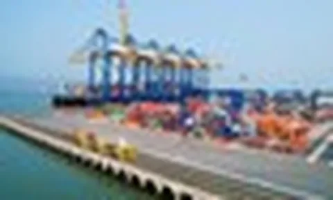 Xuất nhập khẩu nửa đầu tháng 6 vượt 51 tỷ USD