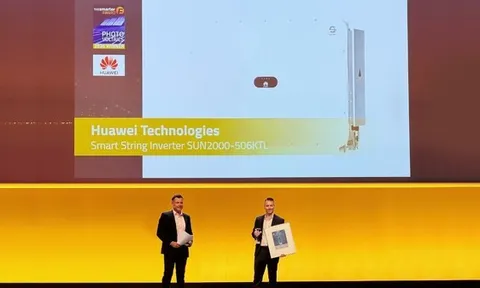 Biến tần chuỗi thông minh 506 kW của Huawei giành giải Smarter E AWARD tại Intersolar Europe 2026