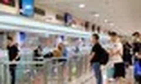 Cơ quan Thuế thông báo: Tạm hoãn xuất cảnh tất cả người có tên trong danh sách sau