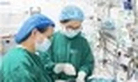 25 người hiến máu mới cứu được bé sơ sinh người Ghana mắc bệnh tan máu cực hiếm