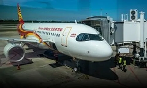 Một hãng hàng không bị kiện vì dời lịch bay sớm 10 phút