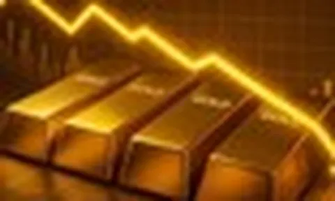 Vì sao vàng bất ngờ bị bán tháo?