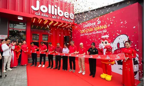 Jollibee: Tiếp tục đầu tư mạnh mẽ vào thị trường Việt Nam